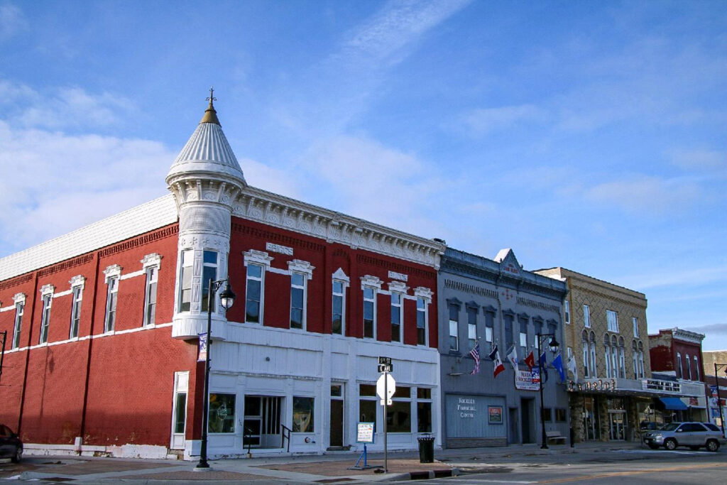 Image of buildings on Nevada Main Street